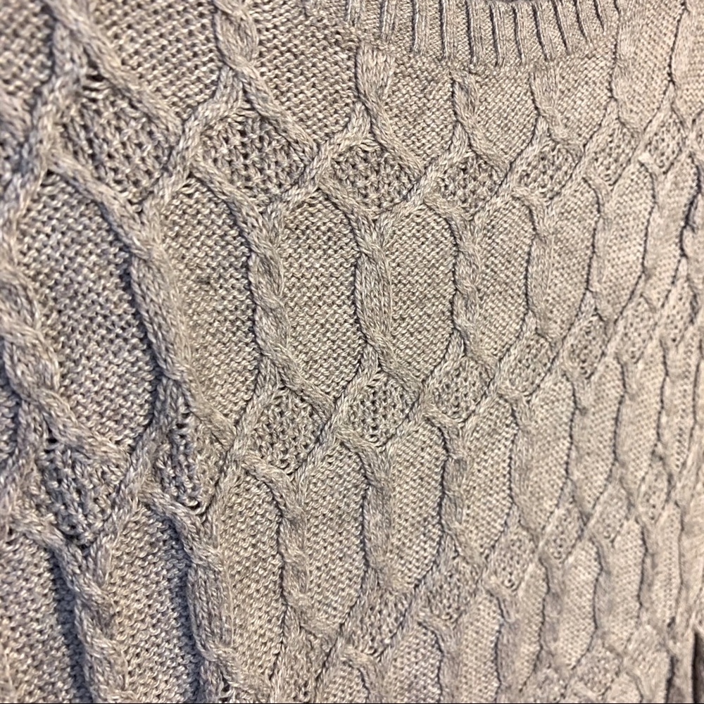 AE🦅 Argyle Ribbed Tan Sweater - Picture 2 of 5